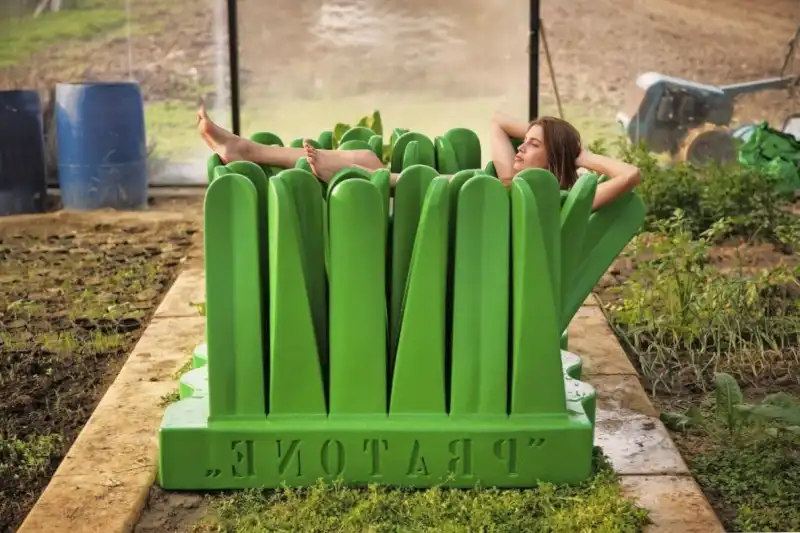 El revolucionario Pratone: un chaise longue que cambió la historia del diseño radical en la década de 1960s